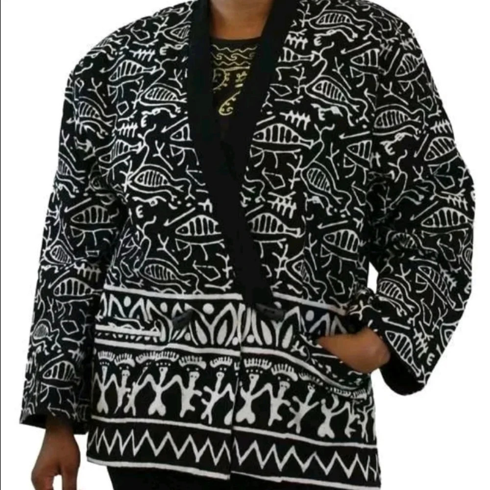 VINTAGE SamHilu black and white cotton fish tribe jacket size L